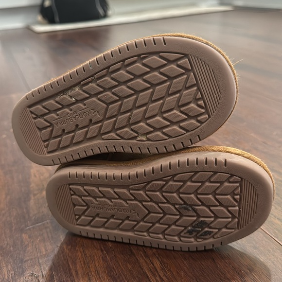 Koolaburra by UGG Victoria Girls Mini Boots - Picture 5 of 5